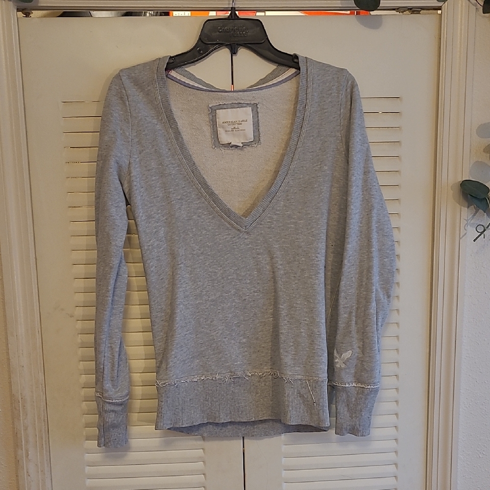 American Eagle Outfitters Cream and Gray Deep V NECK Semi Distressed Sweater.